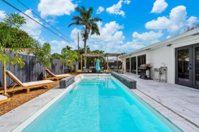 Modern 4BR-2BA Family POOL House 5 mins Lauderdale-by-the-Sea & Pompano Beaches